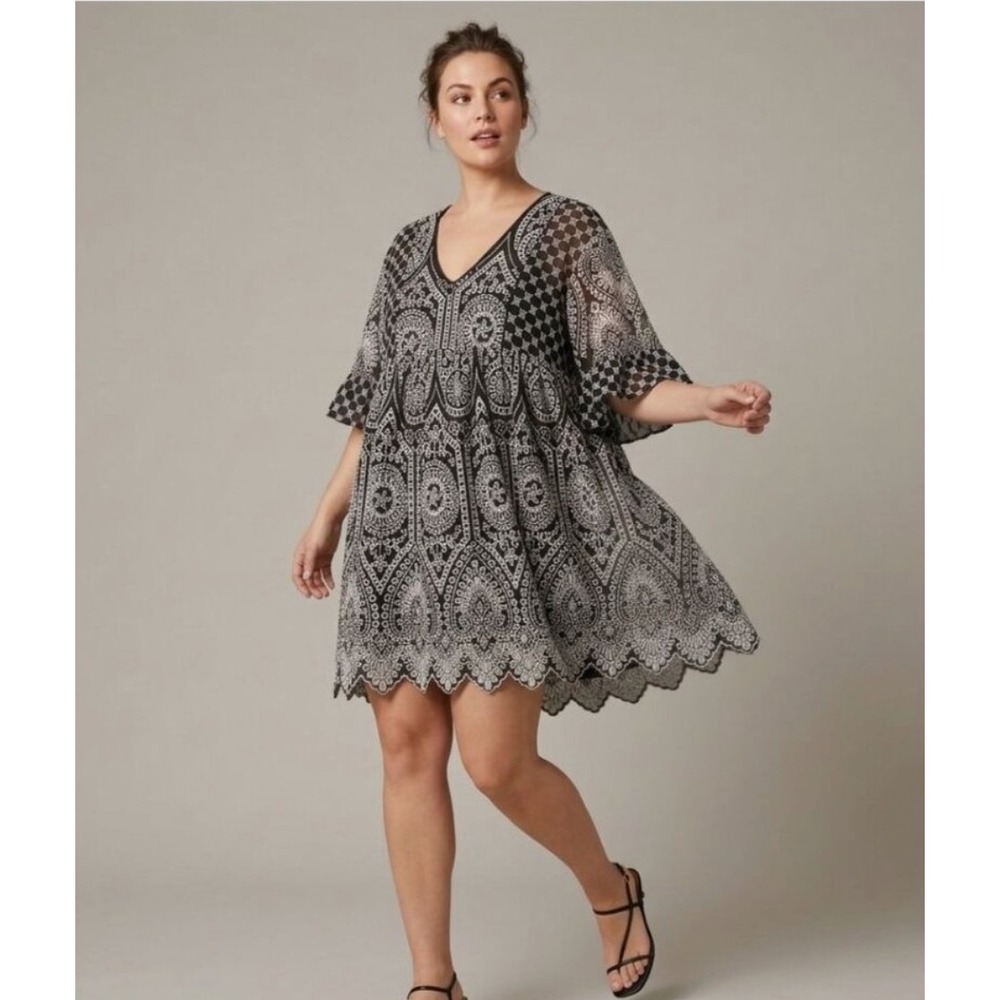 Akemi + Kin Anthropologie Brooke Eyelet Dress Womens 10 Embroidered Lace Boho‎